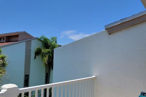 Adosado en alquiler en Treasure Island, Florida, 2 dormitorios, 132.85 m2 № 1915874 - foto 29