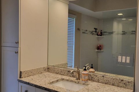 Adosado en alquiler en Treasure Island, Florida, 2 dormitorios, 132.85 m2 № 1915874 - foto 28