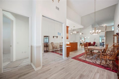 Villa ou maison à vendre à Polk City, Floride: 3 chambres, 270.72 m2 № 1901828 - photo 5