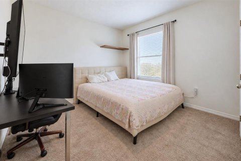 Villa ou maison à vendre à Haines City, Floride: 5 chambres, 248.42 m2 № 2398650 - photo 21