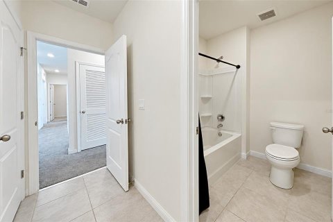 Villa ou maison à vendre à Haines City, Floride: 5 chambres, 248.42 m2 № 2398650 - photo 29