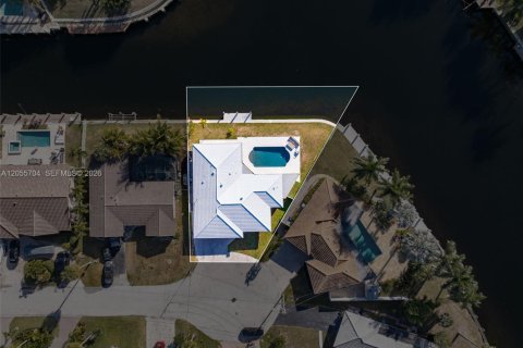 House in Pompano Beach, Florida 3 bedrooms, 180.04 sq.m. № 2276700 - photo 22