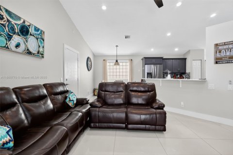 Купить виллу или дом в Бойнтон-Бич, Флорида 3 спальни, 167.22м2, № 1957902 - фото 6