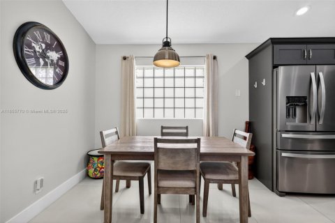 Купить виллу или дом в Бойнтон-Бич, Флорида 3 спальни, 167.22м2, № 1957902 - фото 15