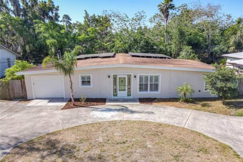 House in Longwood, Florida 4 bedrooms, 184.41 sq.m. № 1644660 - photo 2