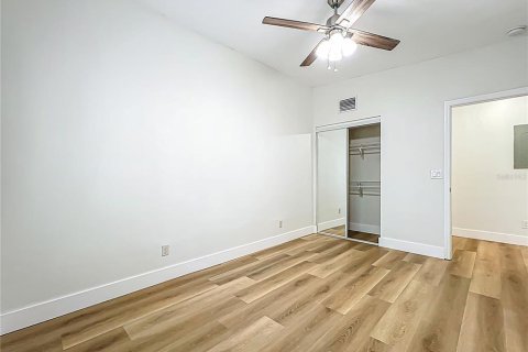 House in Longwood, Florida 4 bedrooms, 184.41 sq.m. № 1644660 - photo 27