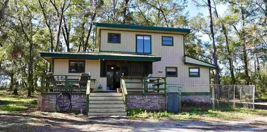 Casa en Gainesville, Florida 4 dormitorios, 143.44 m2 № 1805567