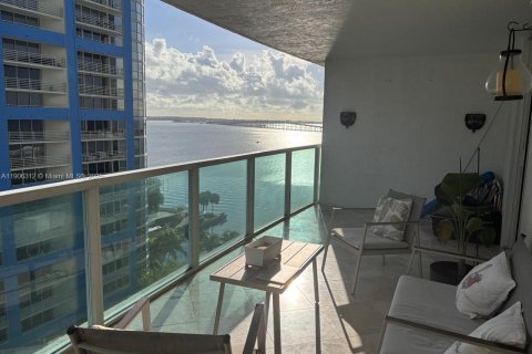 Condominio en alquiler en Miami, Florida, 1 dormitorio, 73.49 m2 № 2012438 - foto 11
