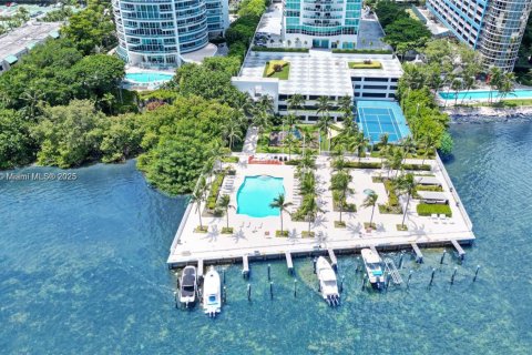 Condominio en alquiler en Miami, Florida, 1 dormitorio, 73.49 m2 № 2012438 - foto 6