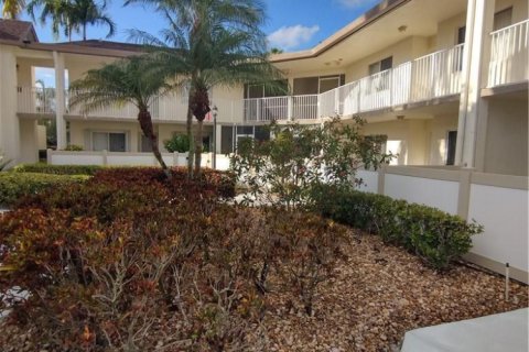 Copropriété à vendre à Tamarac, Floride: 2 chambres, 123.1 m2 № 2182358 - photo 19