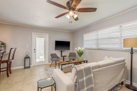 Villa ou maison à vendre à Tampa, Floride: 3 chambres, 128.58 m2 № 1916411 - photo 12