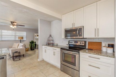 Villa ou maison à vendre à Tampa, Floride: 3 chambres, 128.58 m2 № 1916411 - photo 9