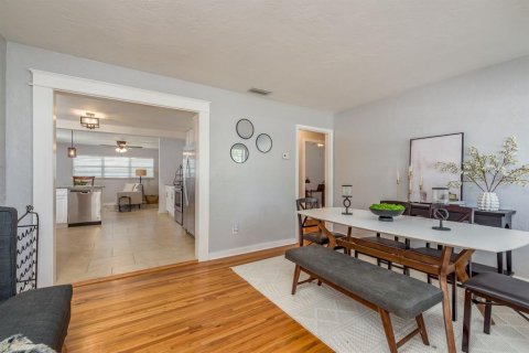 Villa ou maison à vendre à Tampa, Floride: 3 chambres, 128.58 m2 № 1916411 - photo 7