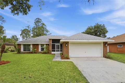 Villa ou maison à Palm Coast, Floride 4 chambres, 160.16 m2 № 2097025