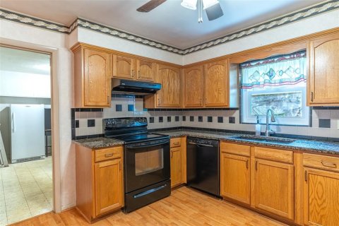 Villa ou maison à vendre à Winter Haven, Floride: 4 chambres, 170.85 m2 № 2149873 - photo 7