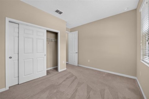House in Ocala, Florida 3 bedrooms, 251.86 sq.m. № 2211343 - photo 21