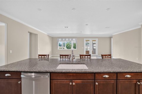 House in Ocala, Florida 3 bedrooms, 251.86 sq.m. № 2211343 - photo 9