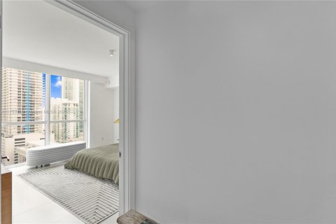 Condo in Miami, Florida, 1 bedroom  № 1699115 - photo 18
