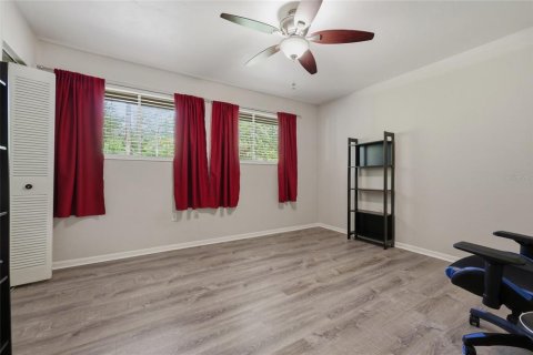 Condo in Gainesville, Florida, 2 bedrooms  № 2106894 - photo 14