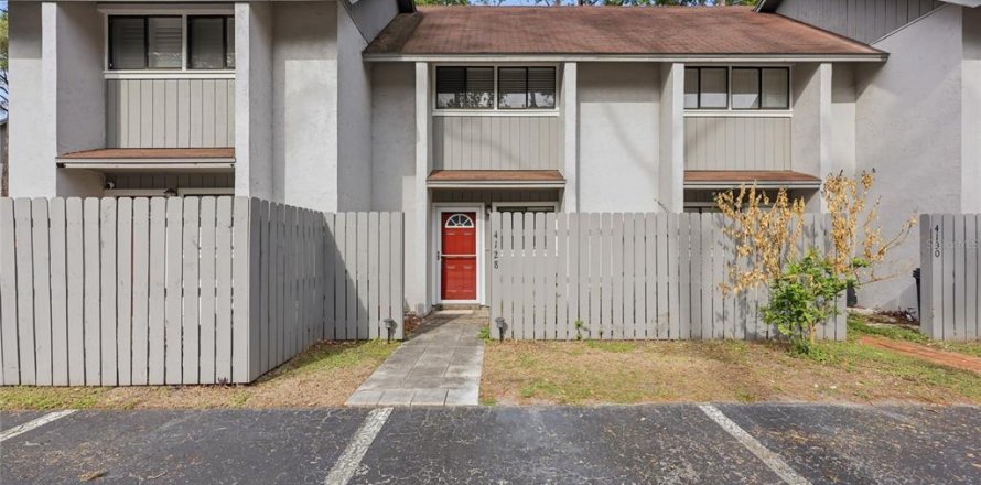 Condo in Gainesville, Florida, 2 bedrooms  № 2106894
