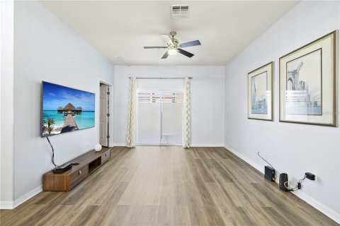 Copropriété à vendre à Kissimmee, Floride: 3 chambres, 116.59 m2 № 2116738 - photo 19