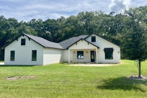 Villa ou maison à Gainesville, Floride 4 chambres, 241.55 m2 № 2127348