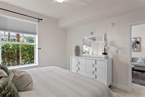 Condo in Tampa, Florida, 2 bedrooms  № 1833551 - photo 24
