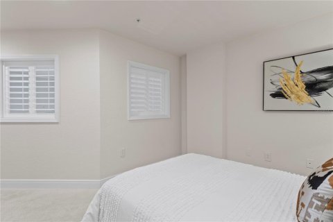 Condo in Tampa, Florida, 2 bedrooms  № 1833551 - photo 29