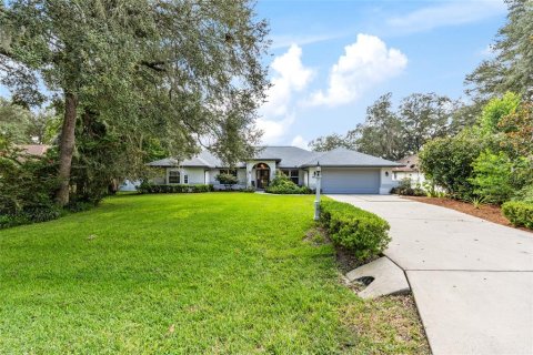 House in Ocala, Florida 3 bedrooms, 210.8 sq.m. № 1914606 - photo 6