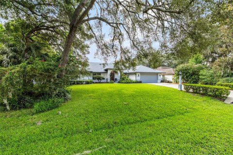 House in Ocala, Florida 3 bedrooms, 210.8 sq.m. № 1914606 - photo 5