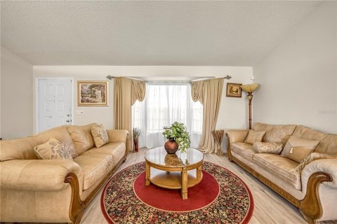 Villa ou maison à vendre à Spring Hill, Floride: 3 chambres, 147.9 m2 № 1865876 - photo 10