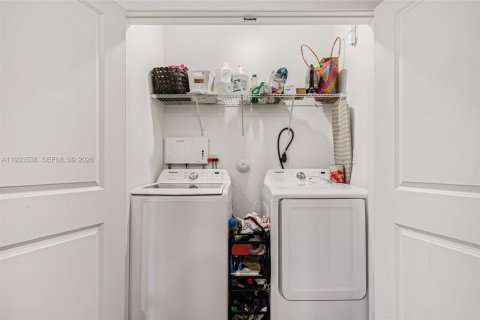 Adosado en venta en Florida City, Florida, 2 dormitorios, 112.23 m2 № 1996213 - foto 9