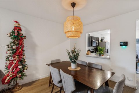 Adosado en venta en Florida City, Florida, 2 dormitorios, 112.23 m2 № 1996213 - foto 5