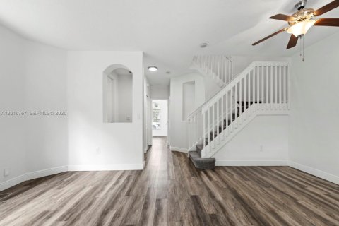 Touwnhouse à vendre à Homestead, Floride: 4 chambres, 182.55 m2 № 2263216 - photo 14