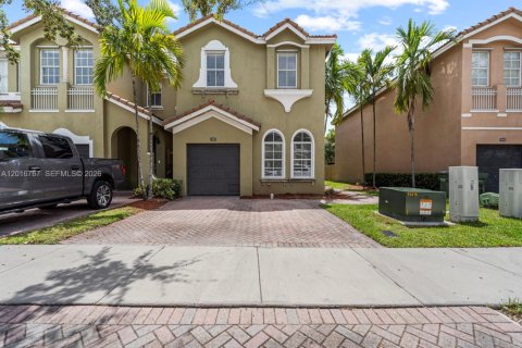 Touwnhouse à Homestead, Floride 4 chambres, 182.55 m2 № 2263216