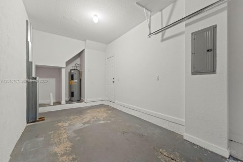 Touwnhouse à vendre à Homestead, Floride: 4 chambres, 182.55 m2 № 2263216 - photo 18