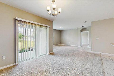 Casa en alquiler en New Smyrna Beach, Florida, 4 dormitorios, 167.78 m2 № 1819222 - foto 9
