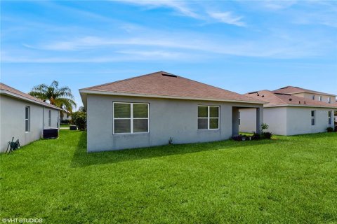 Casa en alquiler en New Smyrna Beach, Florida, 4 dormitorios, 167.78 m2 № 1819222 - foto 30
