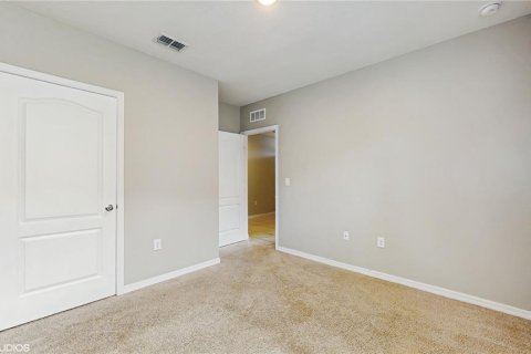 Casa en alquiler en New Smyrna Beach, Florida, 4 dormitorios, 167.78 m2 № 1819222 - foto 21