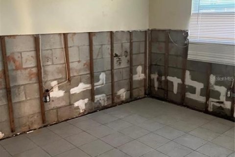 House in Port Richey, Florida 2 bedrooms, 103.49 sq.m. № 1669956 - photo 5