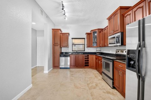 Copropriété à vendre à West Palm Beach, Floride: 2 chambres, 124.86 m2 № 2169177 - photo 6