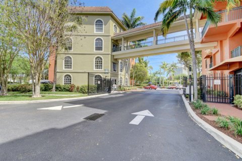 Copropriété à vendre à West Palm Beach, Floride: 2 chambres, 124.86 m2 № 2169177 - photo 25