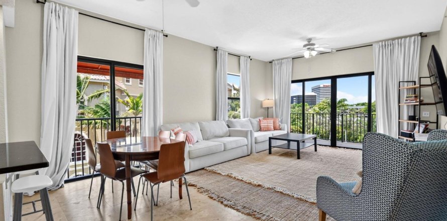 Condo à West Palm Beach, Floride, 2 chambres  № 2169177