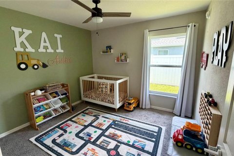 Villa ou maison à louer à Zephyrhills, Floride: 4 chambres, 158.96 m2 № 2419947 - photo 12