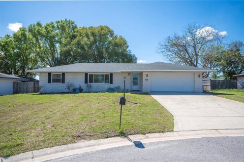 Villa ou maison à Lake Alfred, Floride 3 chambres, 157.38 m2 № 2151181