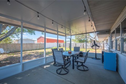 Casa en venta en Lake Alfred, Florida, 3 dormitorios, 157.38 m2 № 2151181 - foto 25