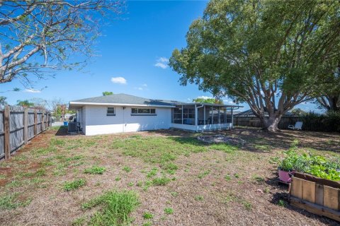 Casa en venta en Lake Alfred, Florida, 3 dormitorios, 157.38 m2 № 2151181 - foto 29