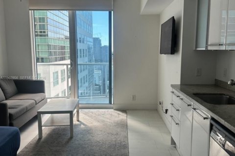 Apartamento en alquiler en Miami, Florida, 41.9 m2 № 2021900 - foto 2