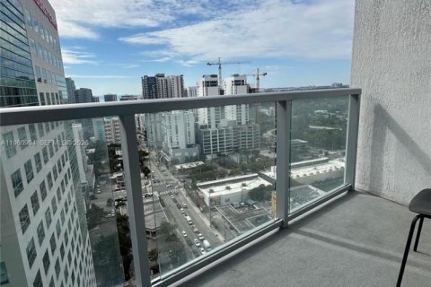 Apartamento en alquiler en Miami, Florida, 41.9 m2 № 2021900 - foto 9
