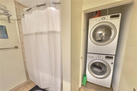 Copropriété à vendre à Saint Petersburg, Floride: 1 chambre, 87.98 m2 № 1808897 - photo 21